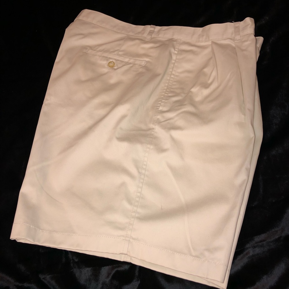 Club Room wrinkle free Shorts - Picture 3 of 5